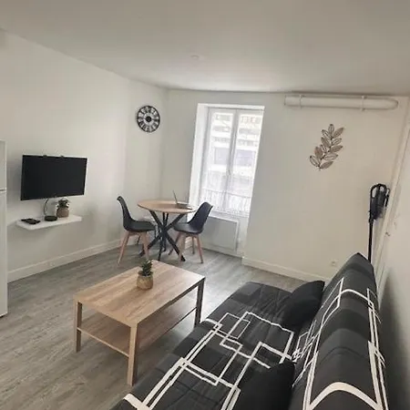 F2 - Essonnes - Au Calme Apartment *